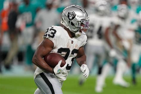 las vegas insider nfl|Raiders Surprisingly Cut 2023 3rd.